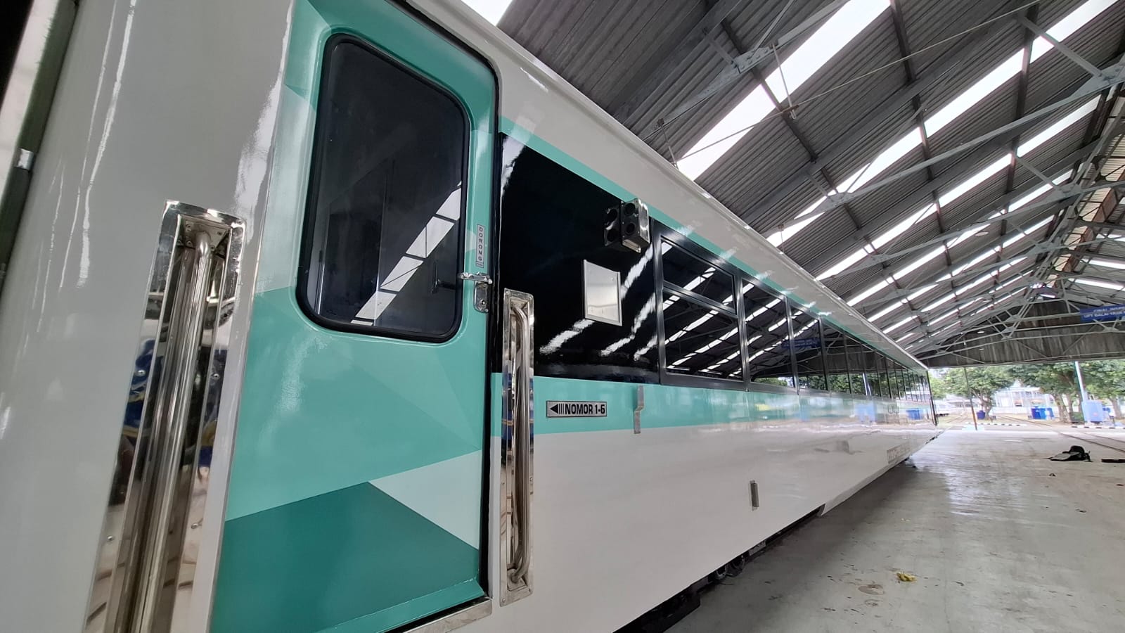 Makin Nyaman, KA Madiun Jaya Hadir dengan Kereta Eksekutif New Generation Modifikasi Terbaru