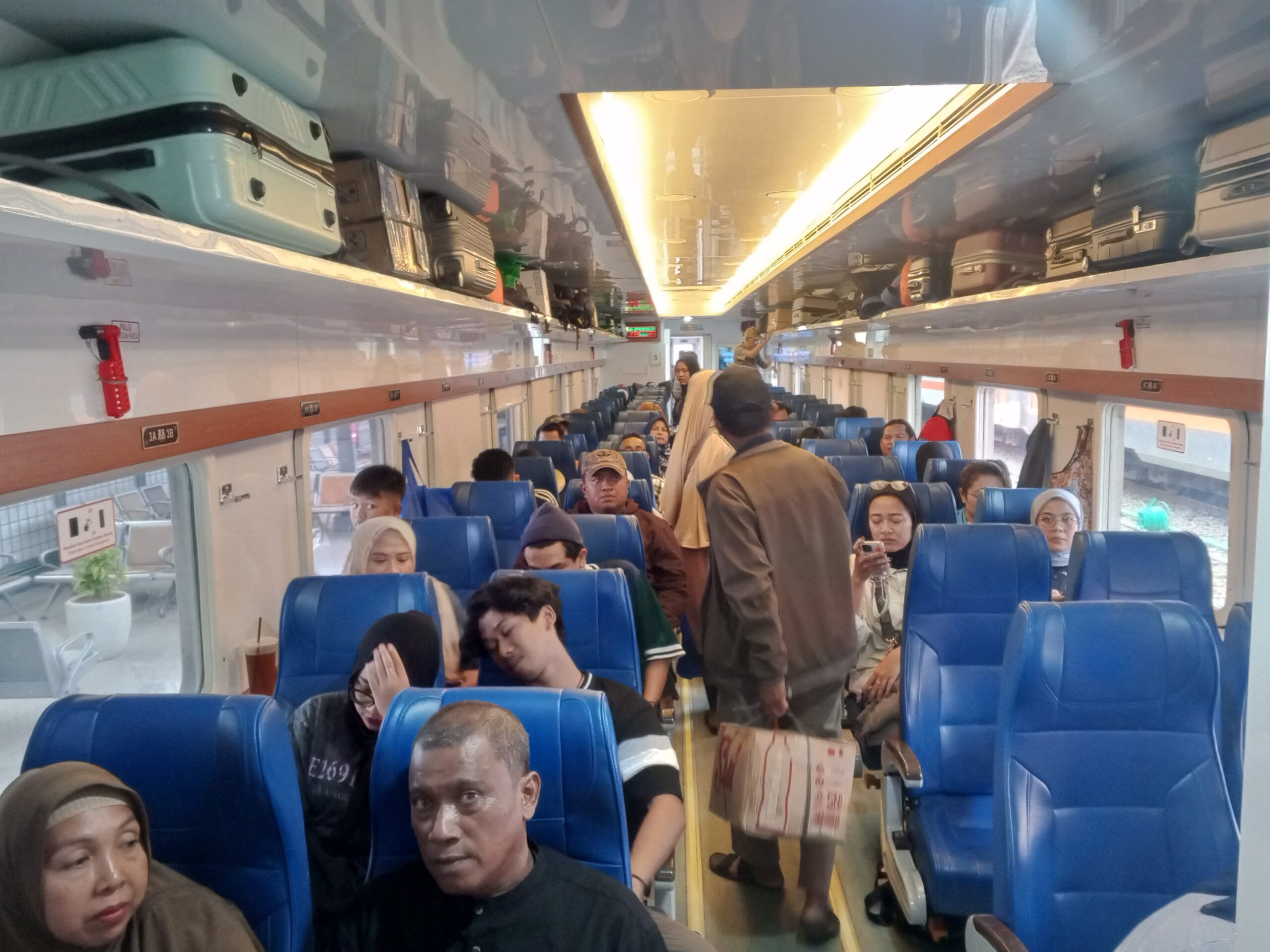 Berkat WFA, Puncak Arus Balik Tersebar, KAI Maksimalkan Layanan untuk Pemudik