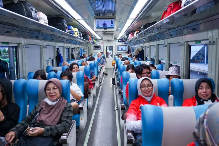 Pulang Mudik Lebih Fleksibel! WFA Kurangi Lonjakan Penumpang KAI