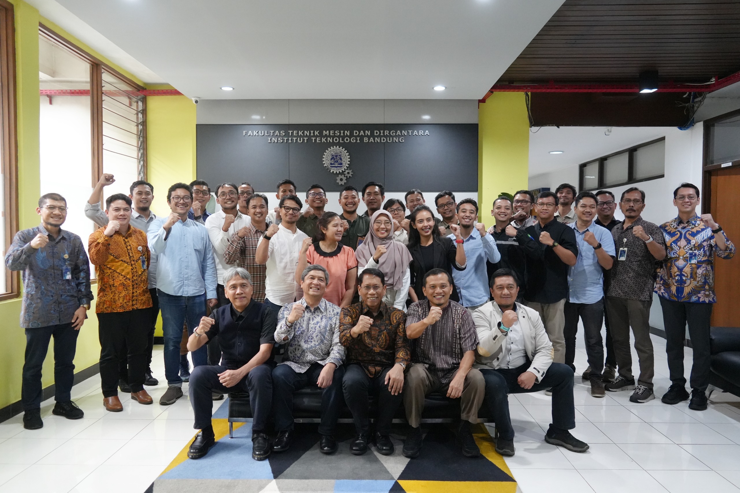 FTMD ITB dan KAI Dorong Transformasi Digital dan Energi Baru di Sektor Transportasi