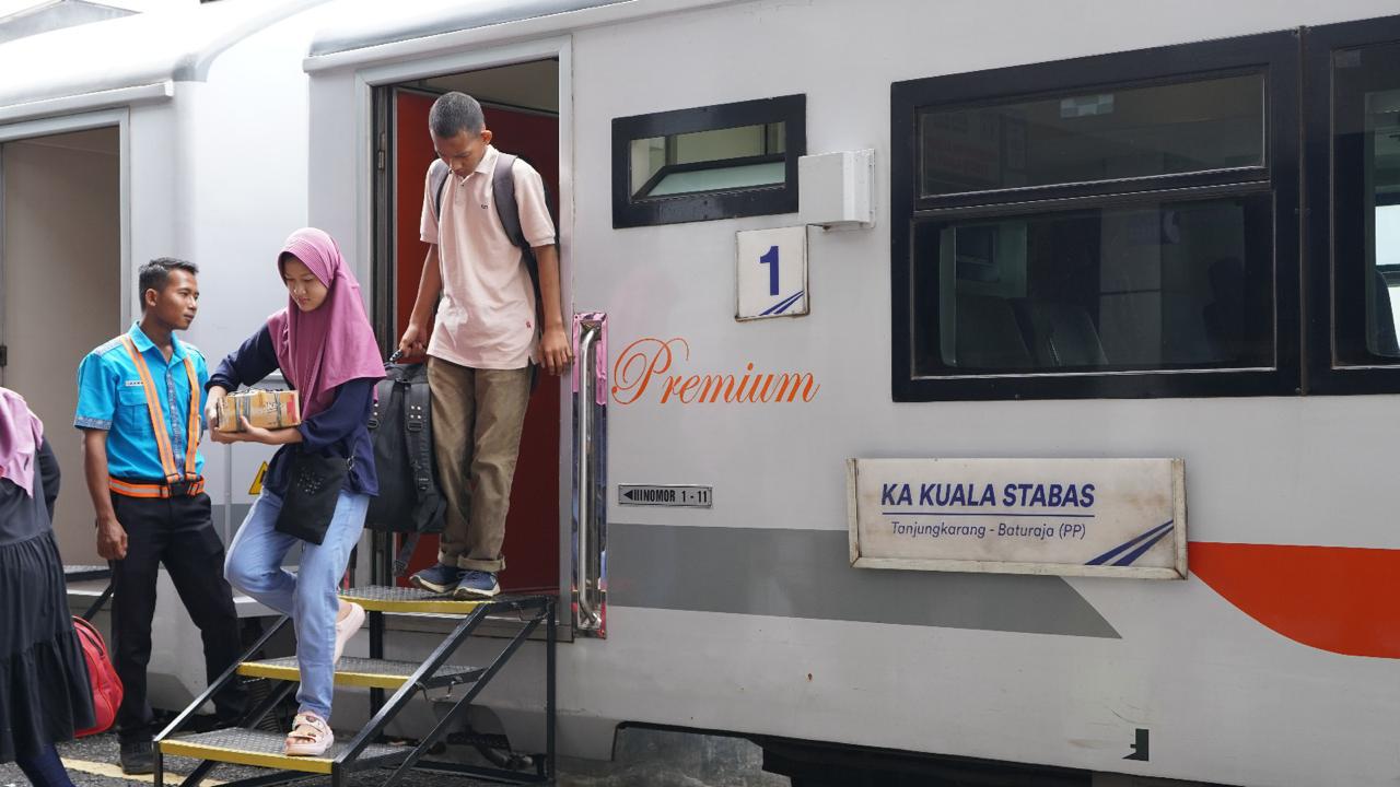 KAI Luncurkan Kebijakan Pembatalan Tiket Lebih Transparan untuk Tiga Rute Andalan